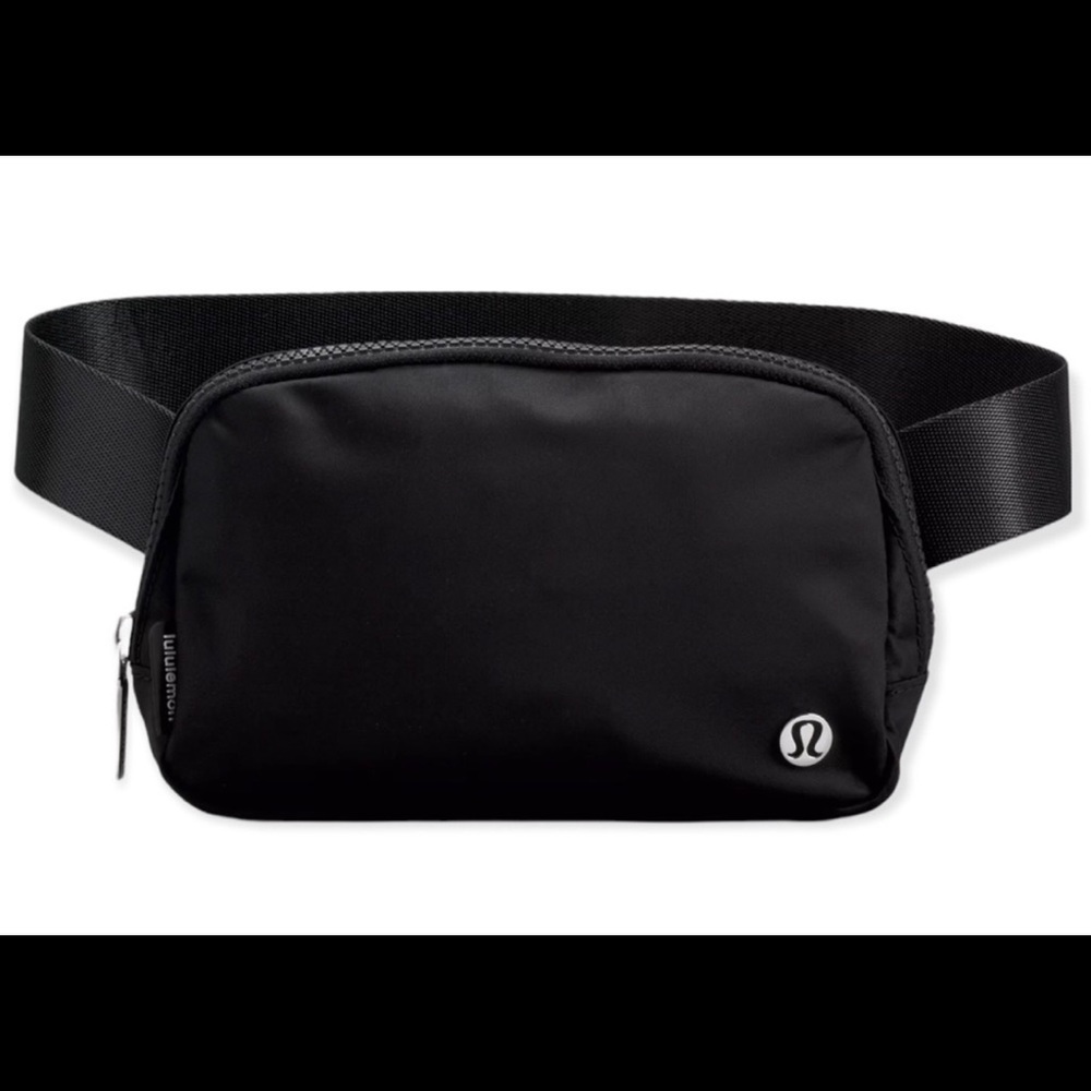 Lululemon Everywhere Belt Black New